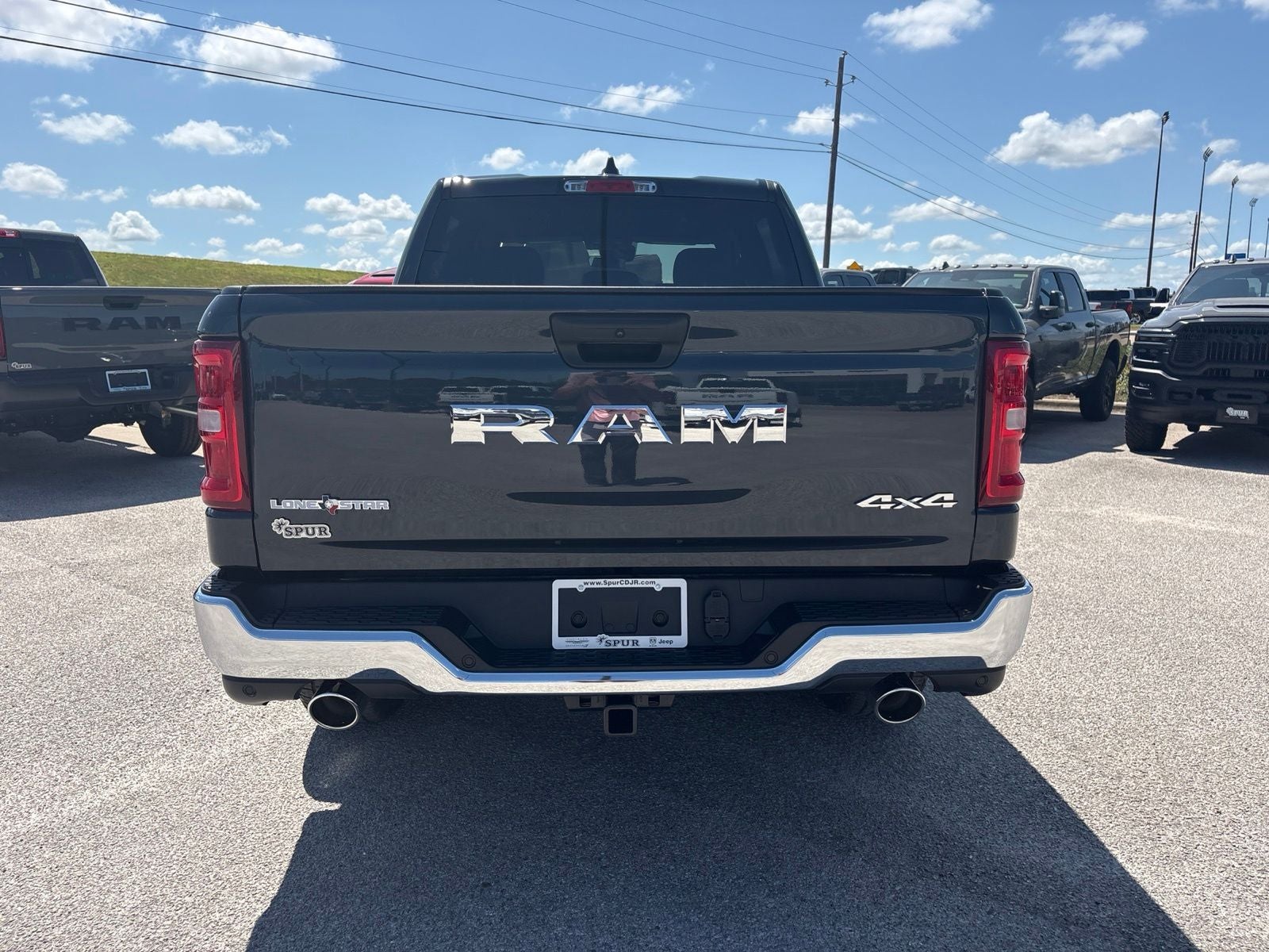 2026 RAM Ram 1500 RAM 1500 LONE STAR CREW CAB 4X4 5'7' BOX