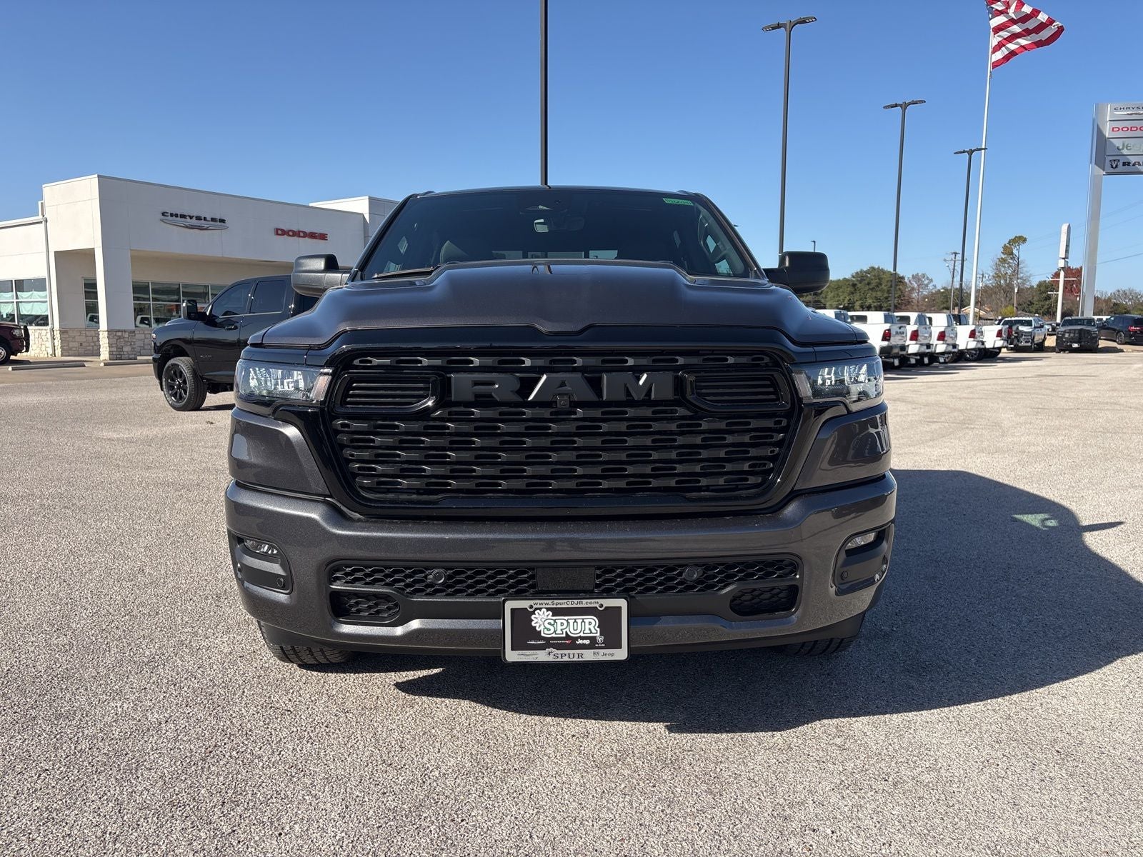 2026 RAM Ram 1500 RAM 1500 EXPRESS CREW CAB 4X4 5'7' BOX