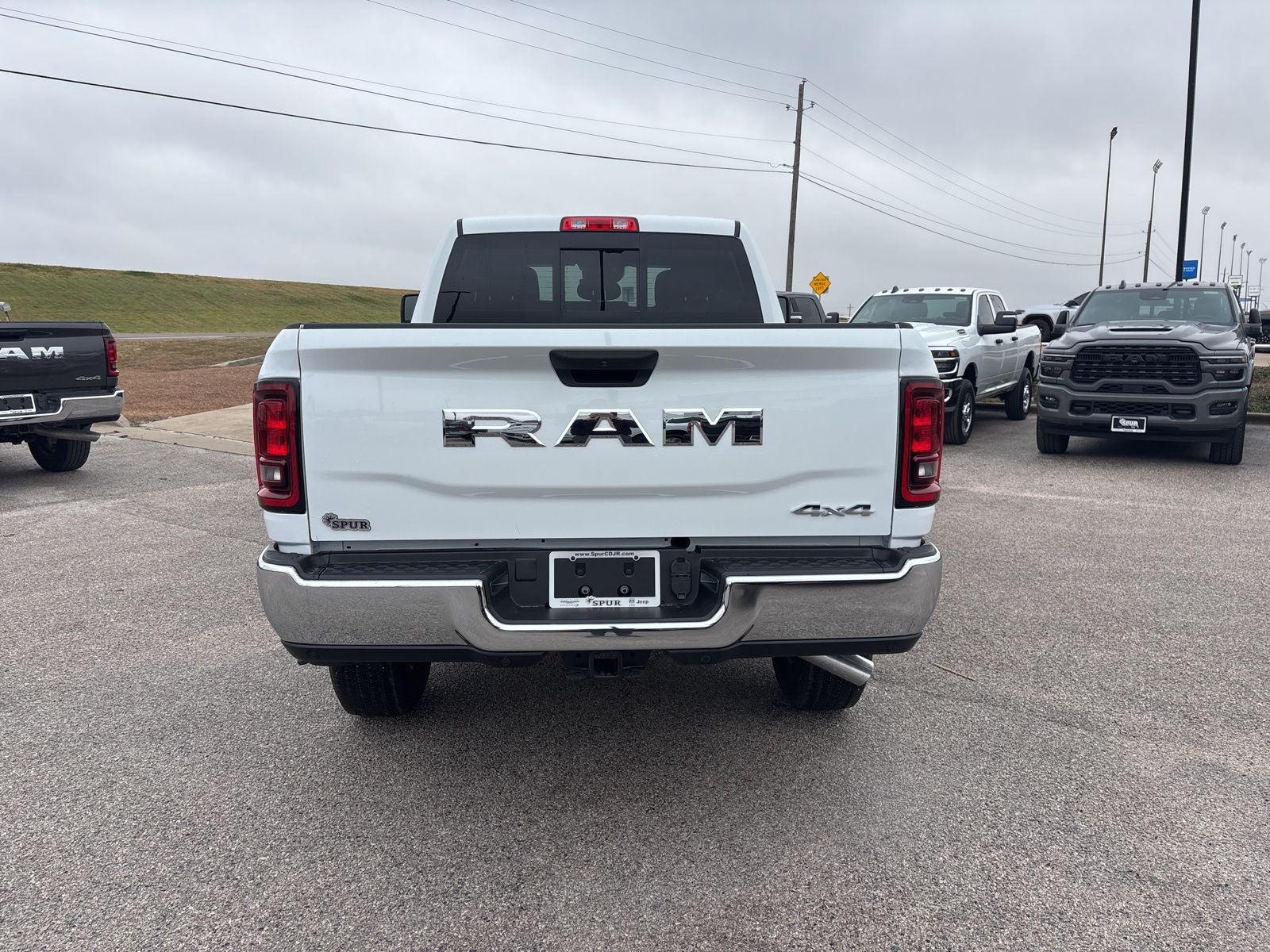 2026 RAM Ram 2500 RAM 2500 TRADESMAN CREW CAB 4X4 6'4' BOX