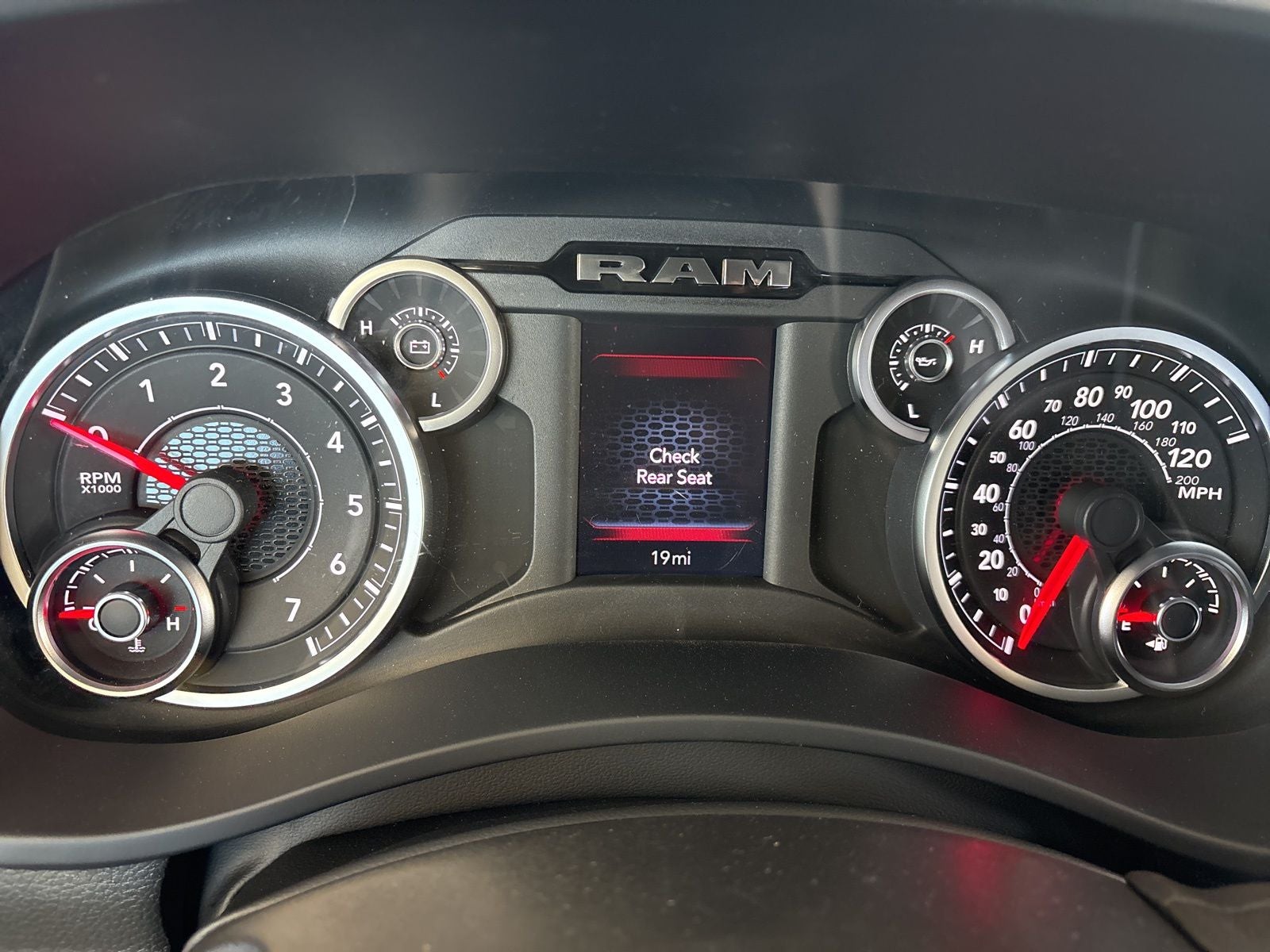 2026 RAM Ram 2500 RAM 2500 TRADESMAN CREW CAB 4X4 6'4' BOX