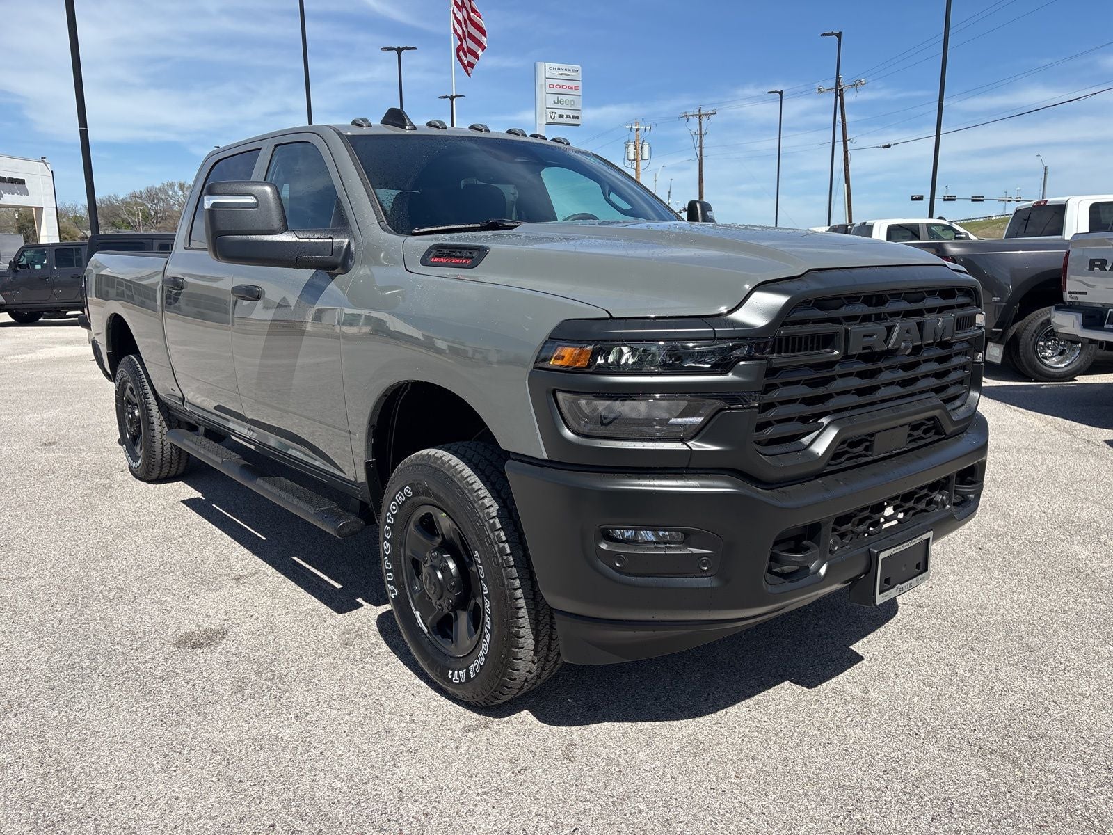 2026 RAM Ram 2500 RAM 2500 TRADESMAN CREW CAB 4X4 6'4' BOX