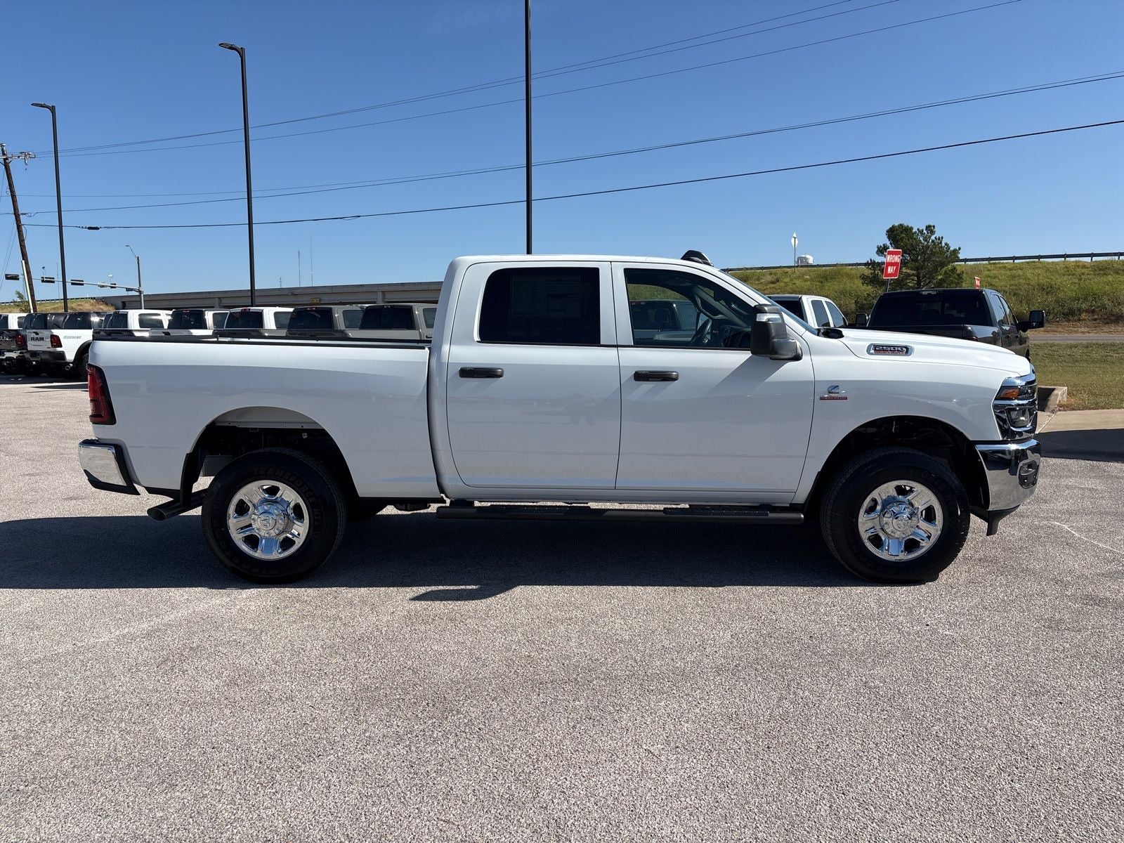 2026 RAM Ram 2500 RAM 2500 TRADESMAN CREW CAB 4X4 6'4' BOX