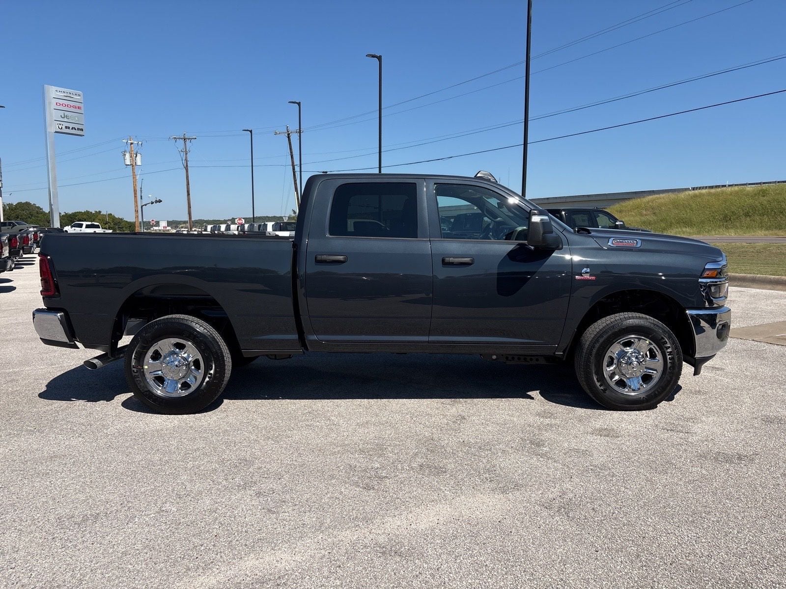 2026 RAM Ram 2500 RAM 2500 TRADESMAN CREW CAB 4X4 6'4' BOX