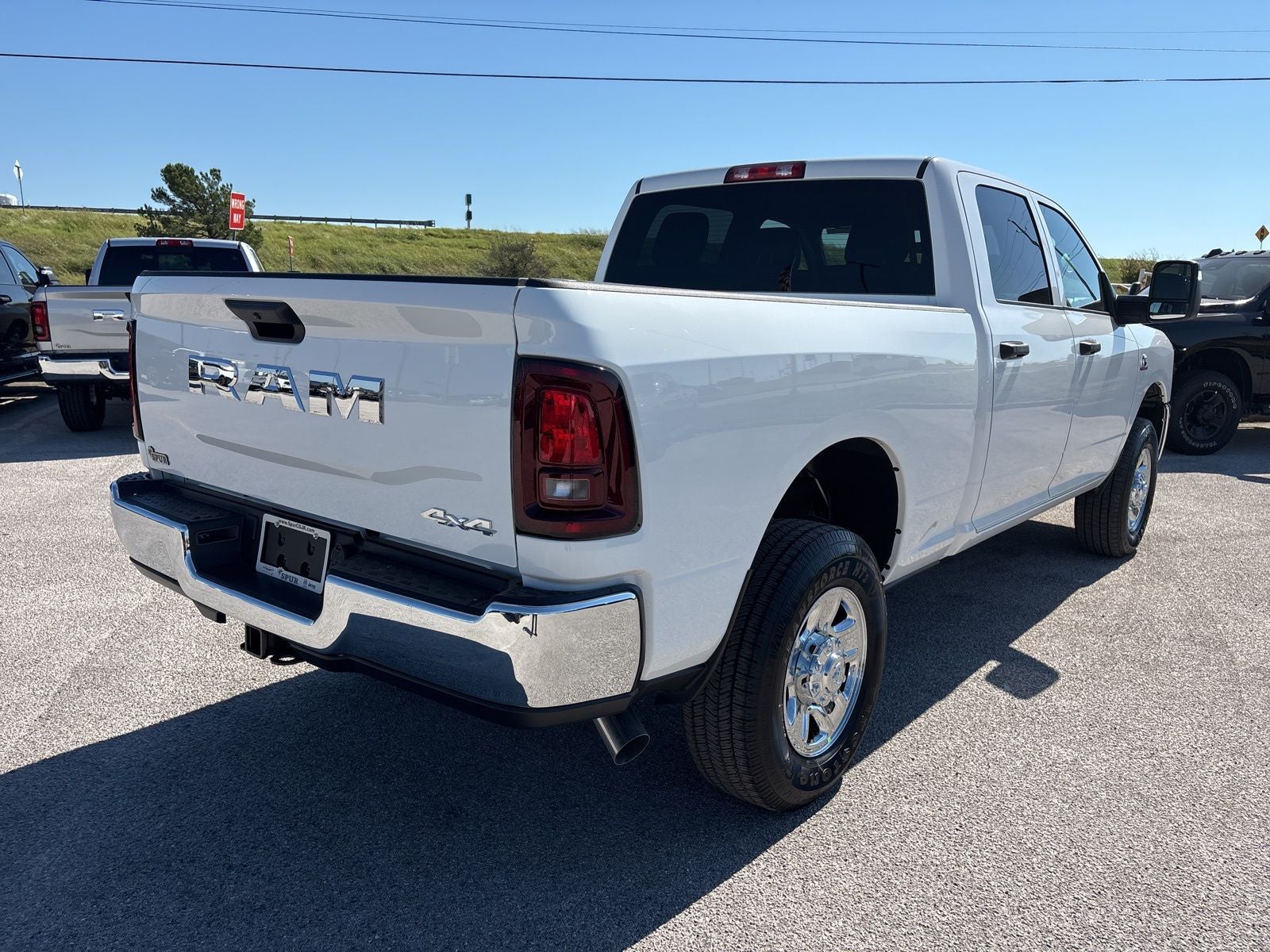 2026 RAM Ram 2500 RAM 2500 TRADESMAN CREW CAB 4X4 6'4' BOX