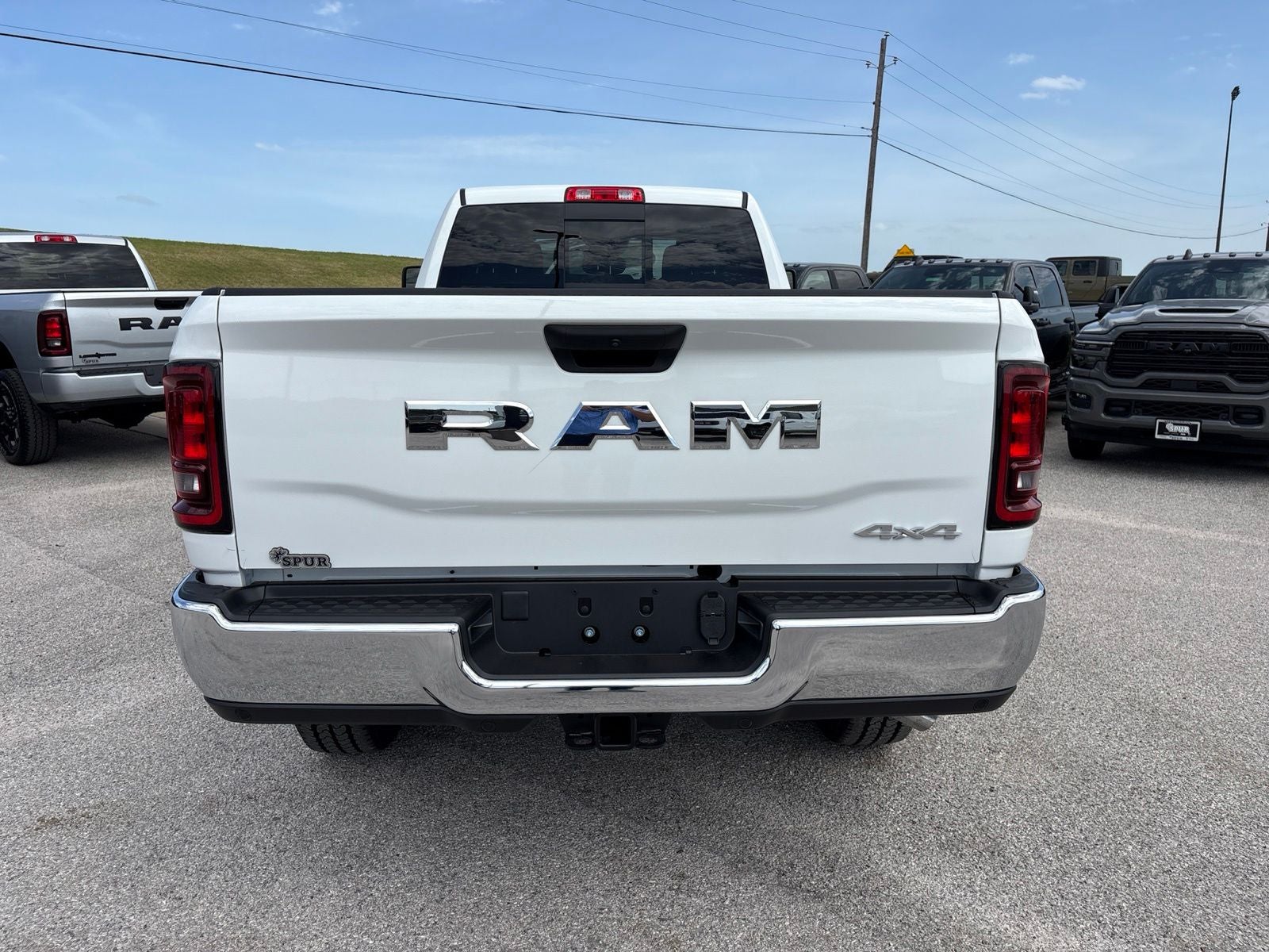 2026 RAM Ram 2500 RAM 2500 TRADESMAN CREW CAB 4X4 8' BOX