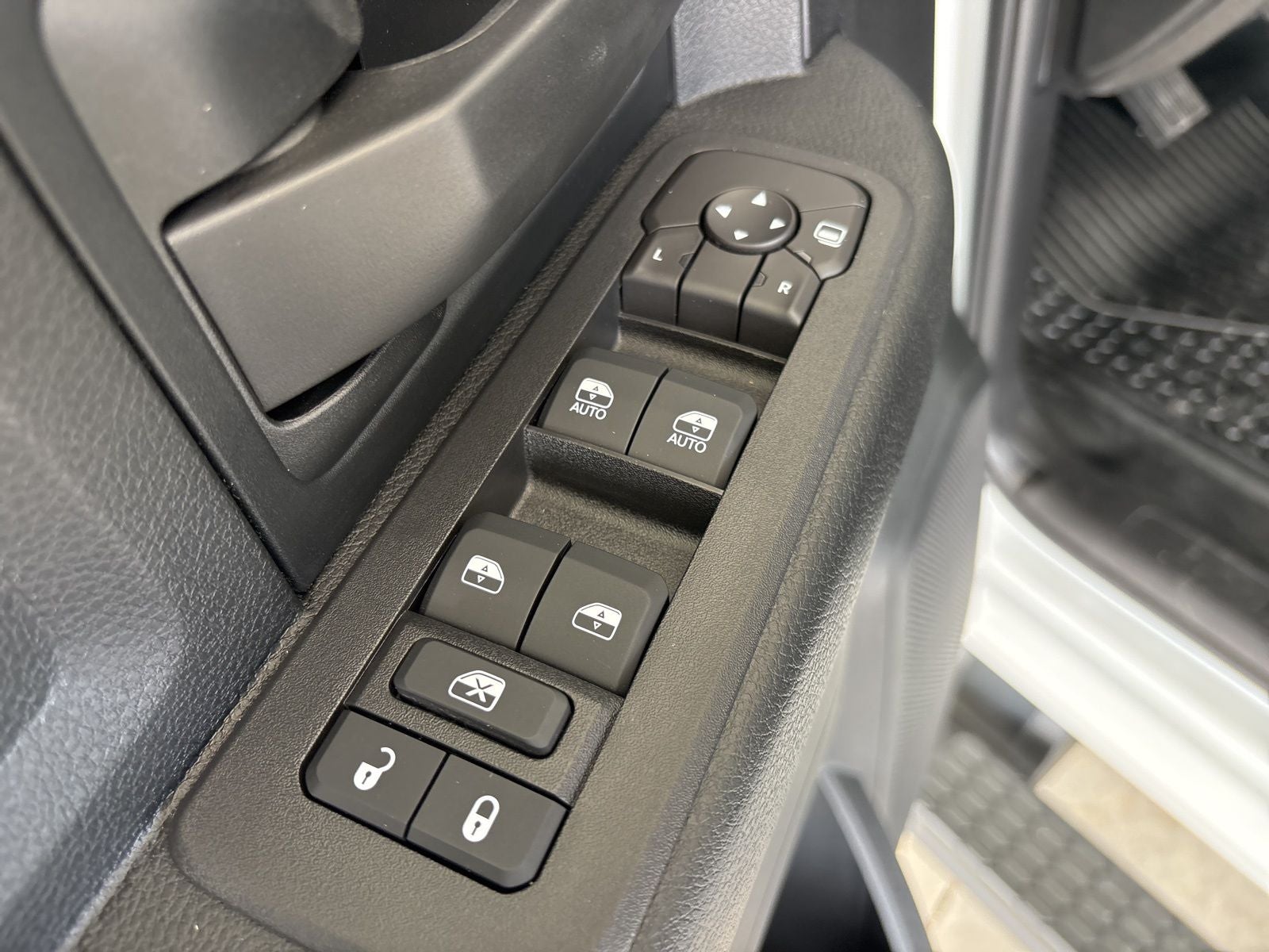 2026 RAM Ram 2500 RAM 2500 TRADESMAN CREW CAB 4X4 8' BOX