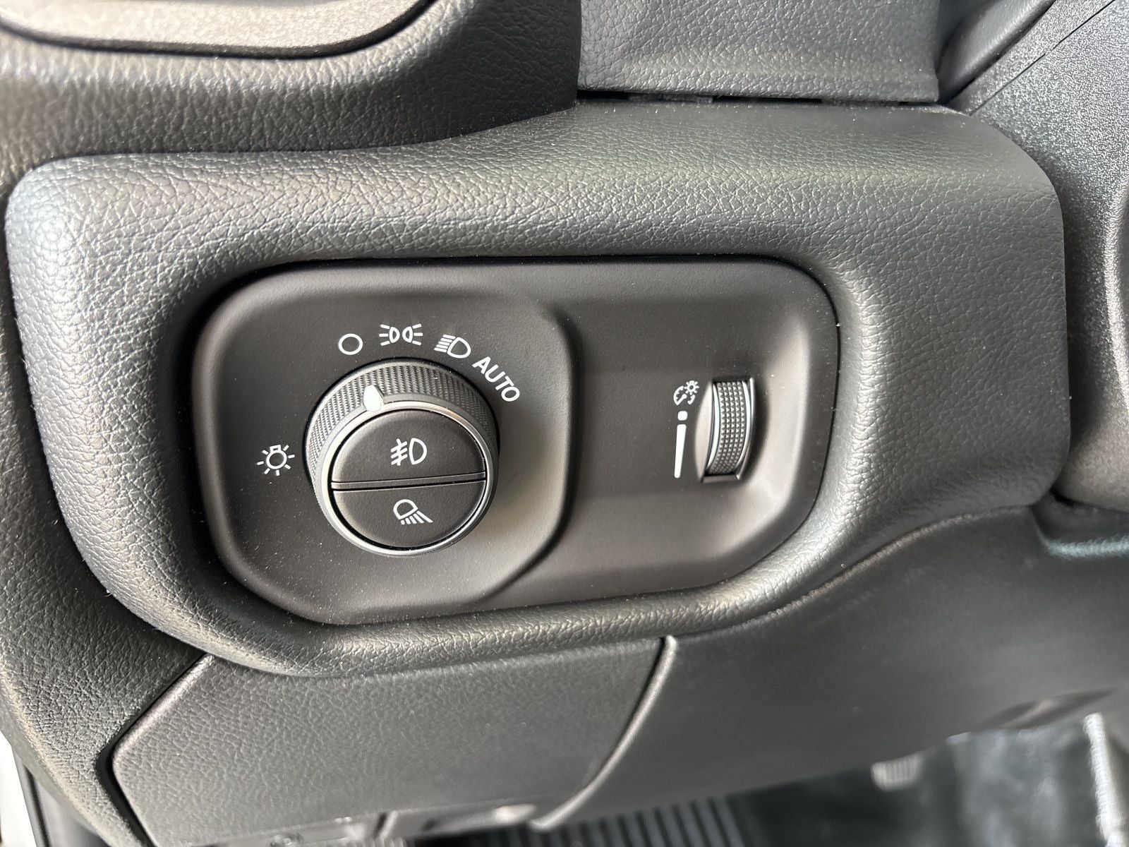 2026 RAM Ram 2500 RAM 2500 TRADESMAN CREW CAB 4X4 8' BOX