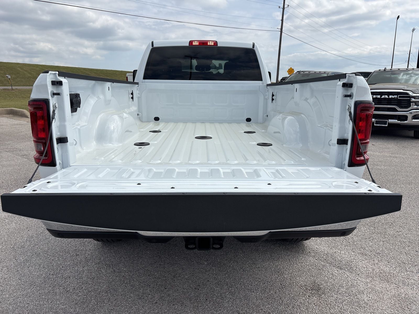 2026 RAM Ram 2500 RAM 2500 TRADESMAN CREW CAB 4X4 8' BOX
