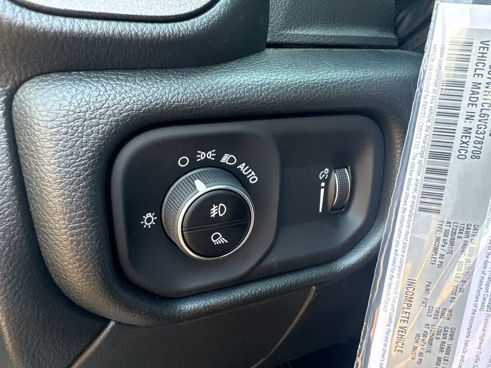 2027 RAM 3500 Chassis Cab Tradesman