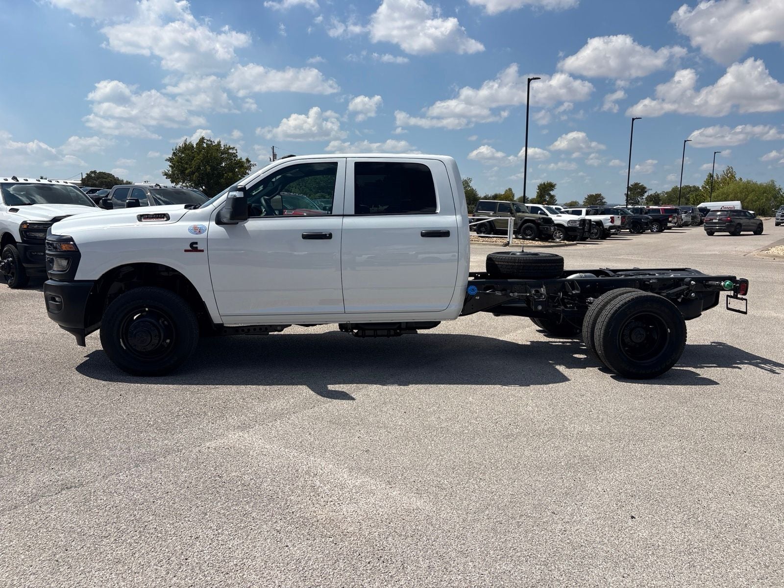 2027 RAM 3500 Chassis Cab Tradesman