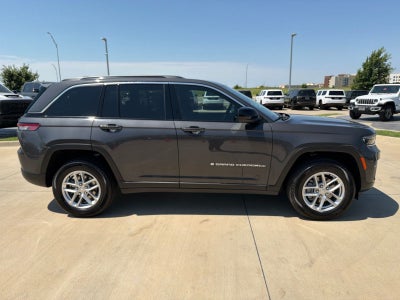 2026 Jeep Grand Cherokee GRAND CHEROKEE LAREDO 4X2