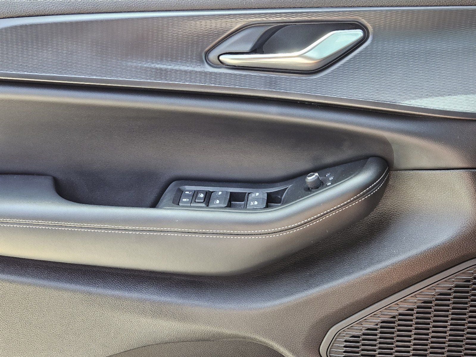 2024 Jeep Grand Cherokee GRAND CHEROKEE ALTITUDE X 4X2