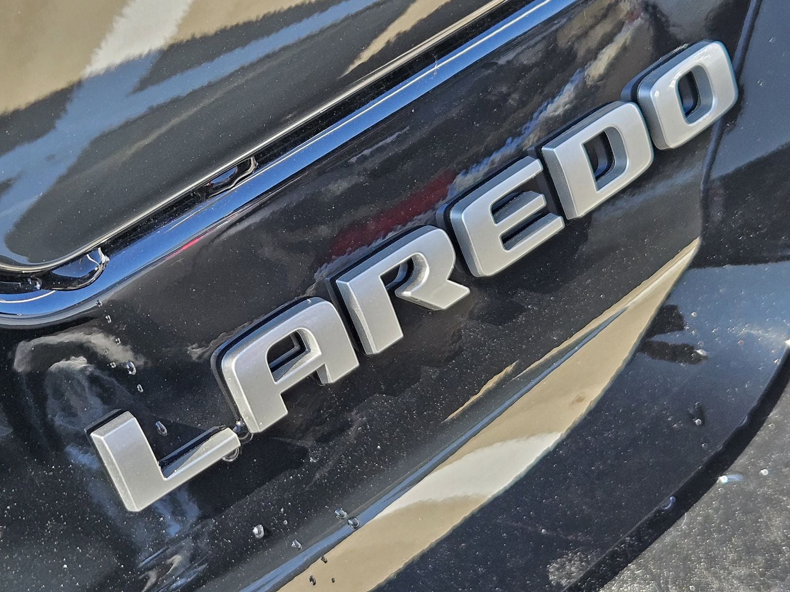 2025 Jeep Grand Cherokee GRAND CHEROKEE LAREDO X 4X2