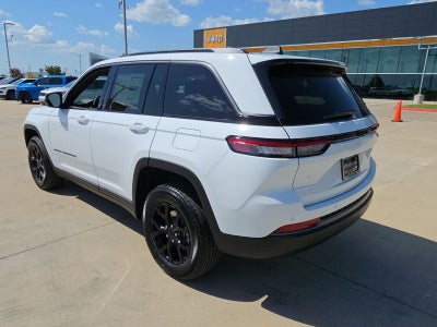 2026 Jeep Grand Cherokee GRAND CHEROKEE LAREDO ALTITUDE 4X2
