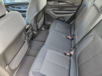 2025 Jeep Grand Cherokee GRAND CHEROKEE LAREDO 4X4