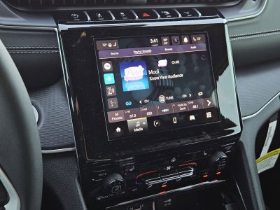 2025 Jeep Grand Cherokee GRAND CHEROKEE LAREDO 4X4