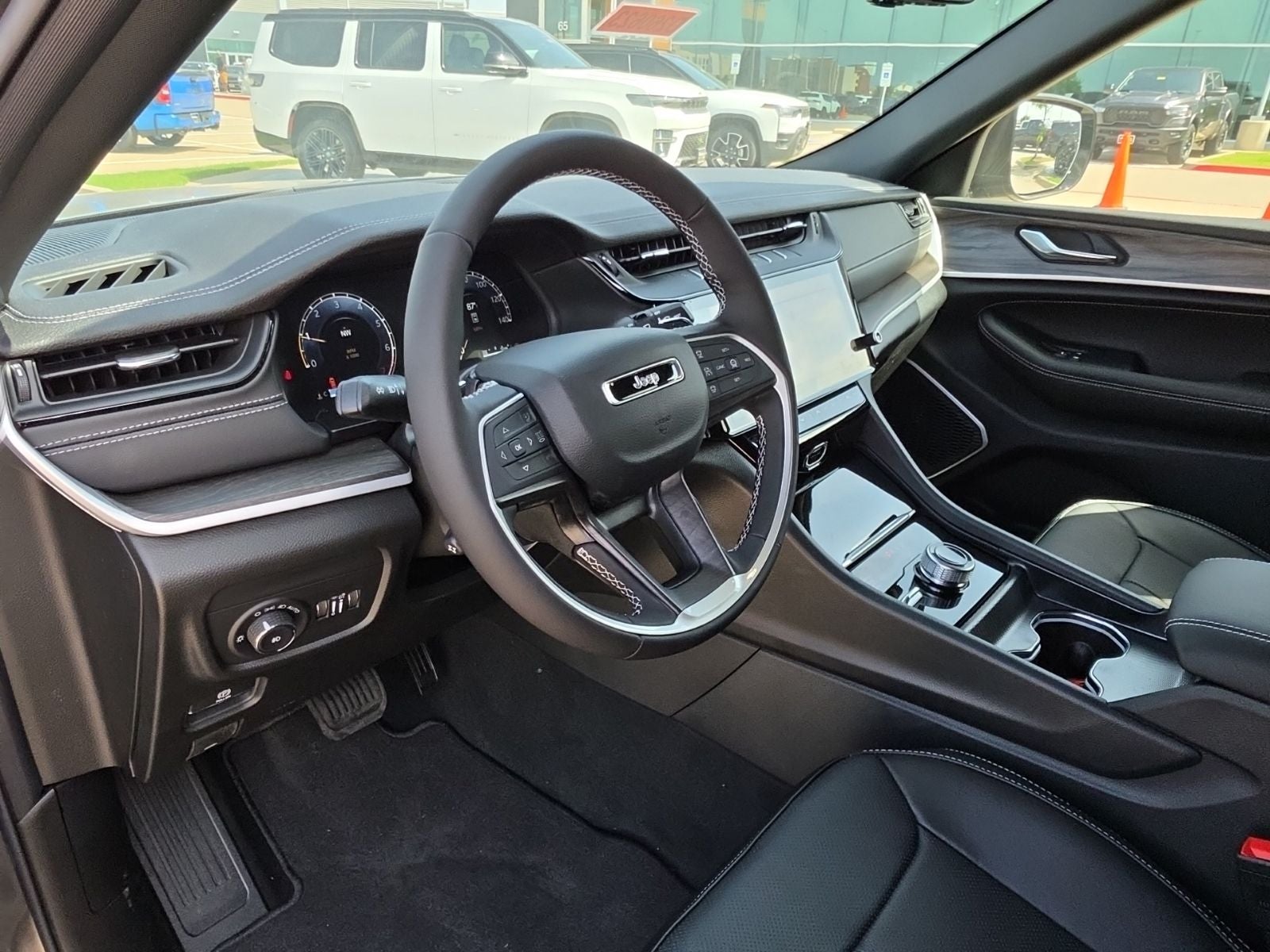 2026 Jeep Grand Cherokee GRAND CHEROKEE LIMITED RESERVE 4X4