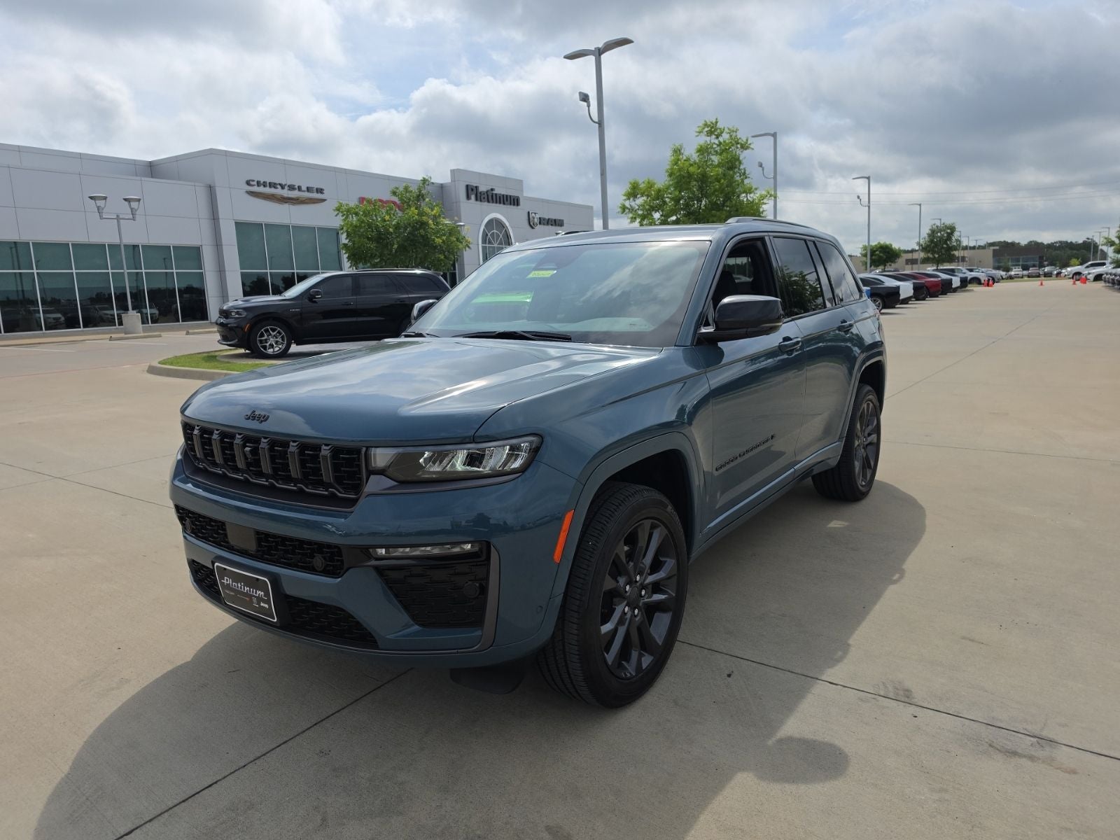 2026 Jeep Grand Cherokee GRAND CHEROKEE LIMITED RESERVE 4X4