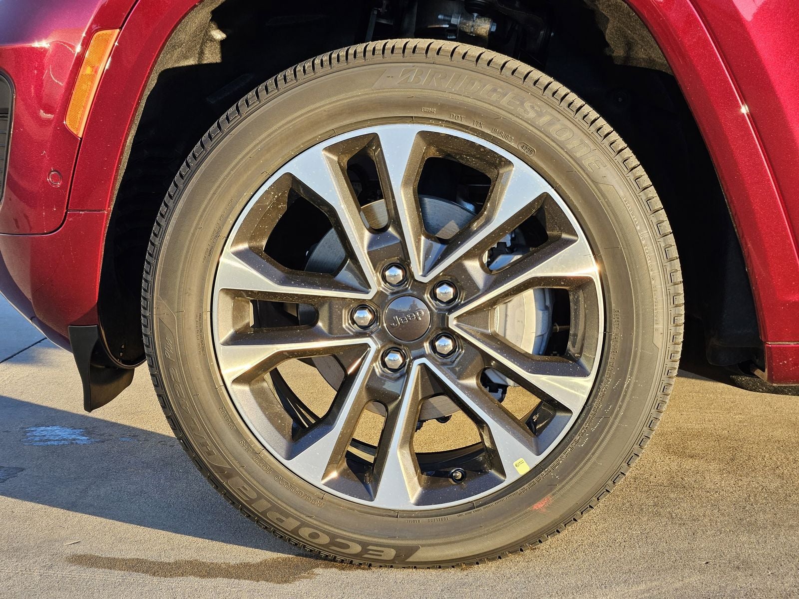 2025 Jeep Grand Cherokee GRAND CHEROKEE OVERLAND 4X4