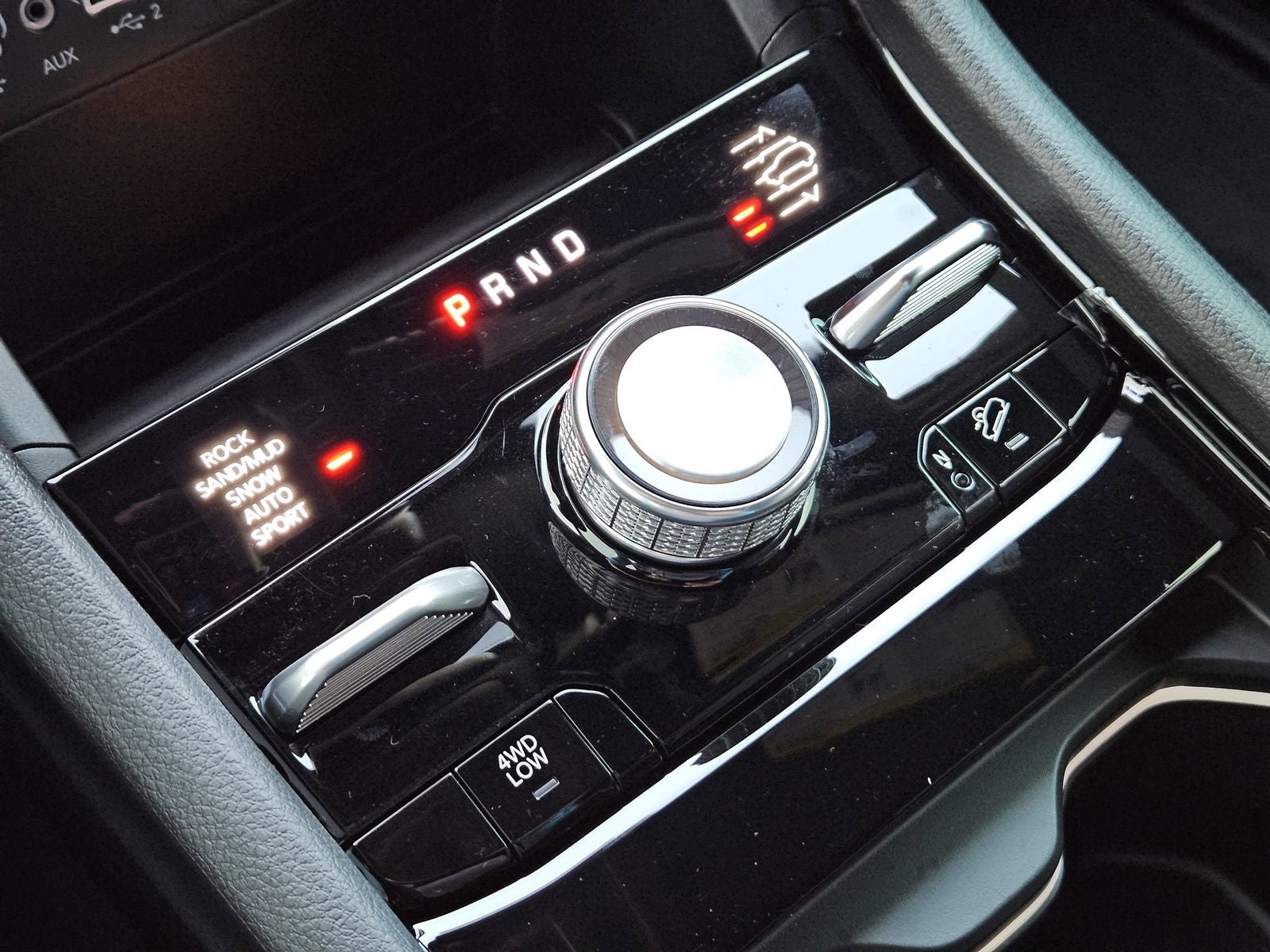 2025 Jeep Grand Cherokee GRAND CHEROKEE OVERLAND 4X4