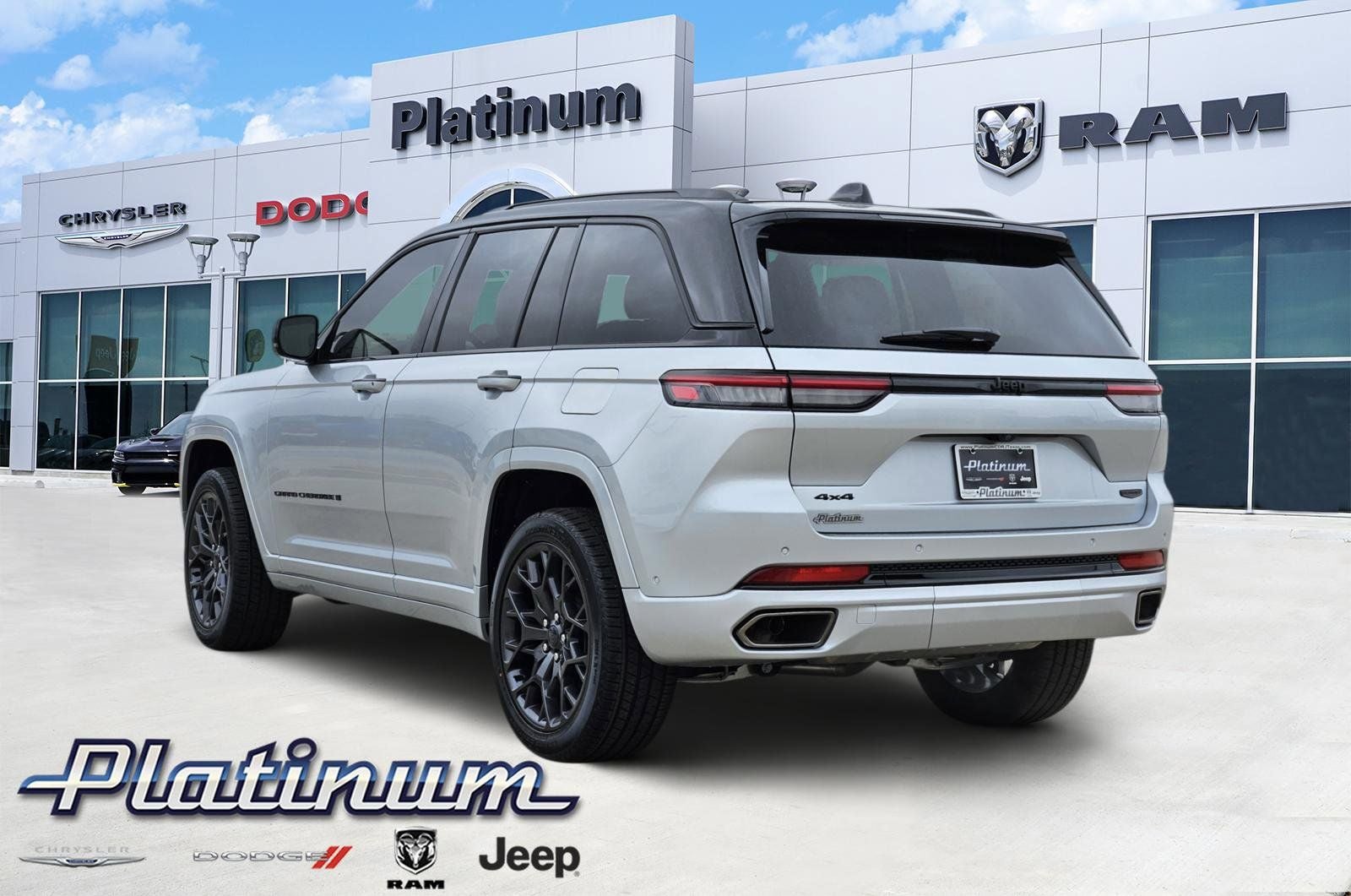 2025 Jeep Grand Cherokee GRAND CHEROKEE SUMMIT RESERVE 4X4
