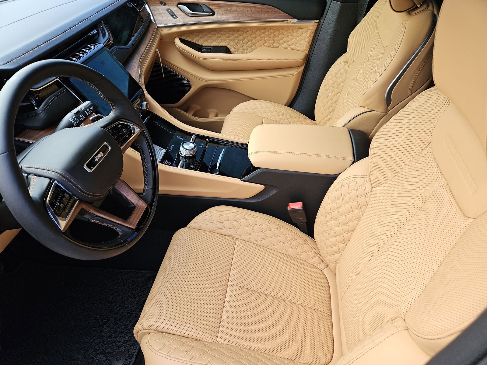 2025 Jeep Grand Cherokee GRAND CHEROKEE SUMMIT RESERVE 4X4