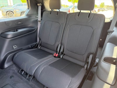2026 Jeep Grand Cherokee L GRAND CHEROKEE L LAREDO X 4X2