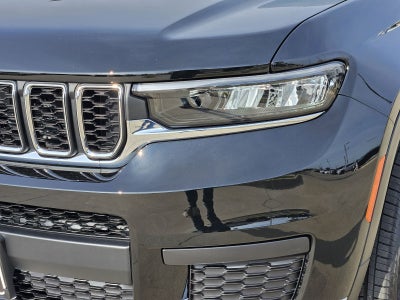 2025 Jeep Grand Cherokee L GRAND CHEROKEE L LAREDO X 4X2