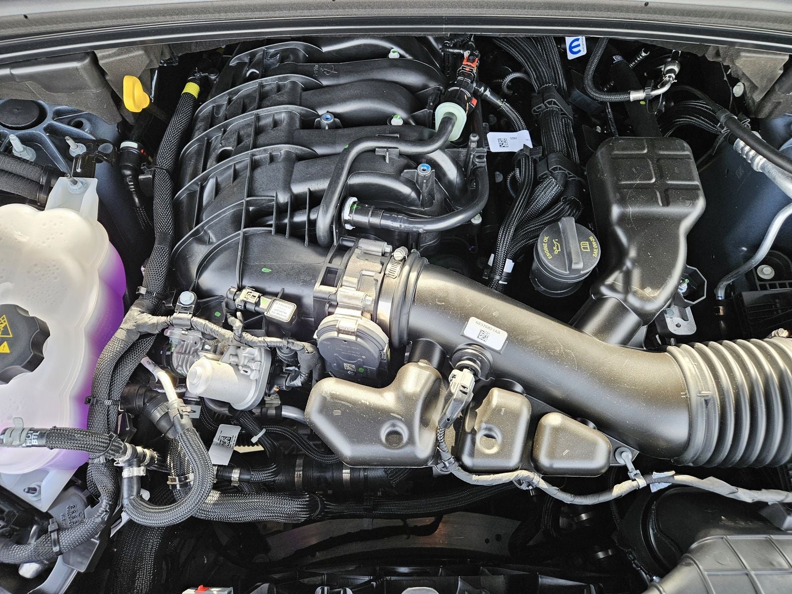 2025 Jeep Grand Cherokee L GRAND CHEROKEE L LAREDO X 4X2