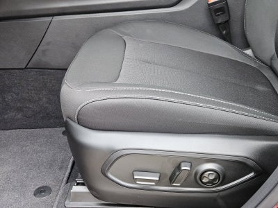 2025 Jeep Grand Cherokee L GRAND CHEROKEE L LAREDO X 4X2