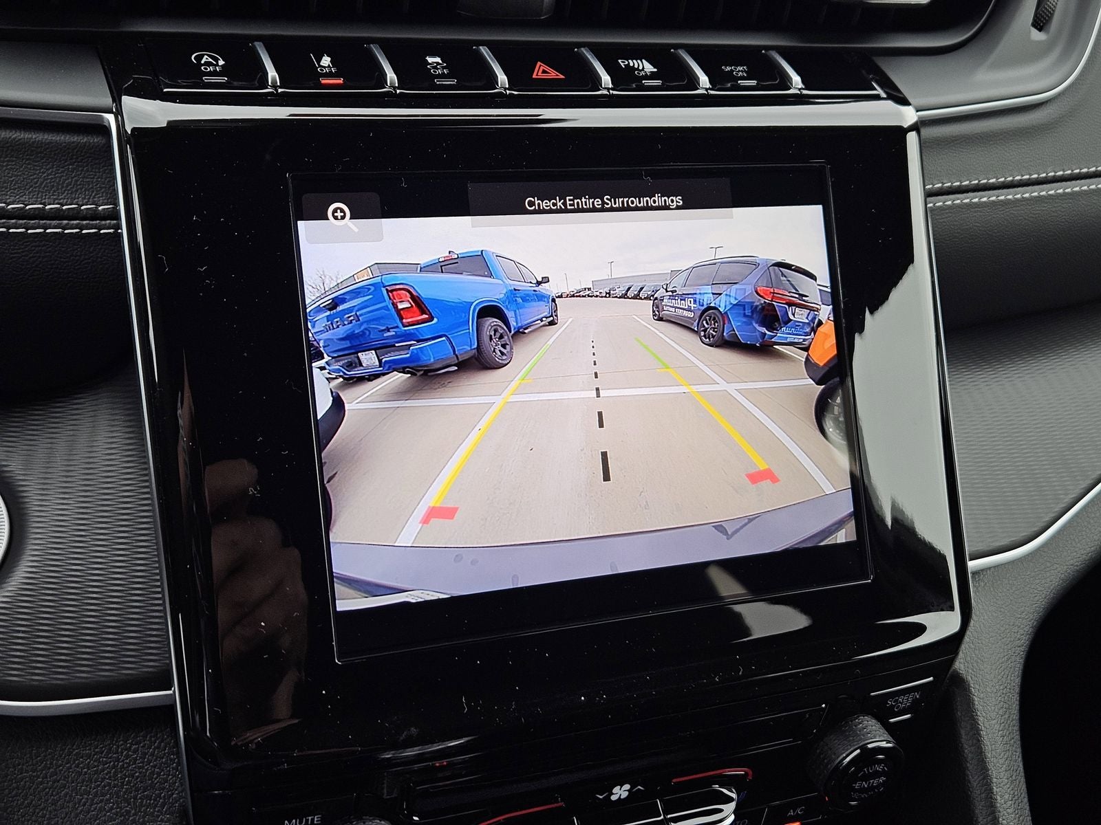 2026 Jeep Grand Cherokee L GRAND CHEROKEE L LAREDO 4X2