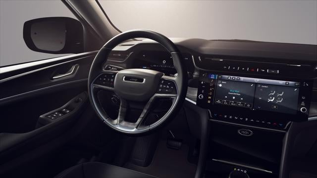 2026 Jeep Grand Cherokee L GRAND CHEROKEE L LAREDO ALTITUDE 4X2