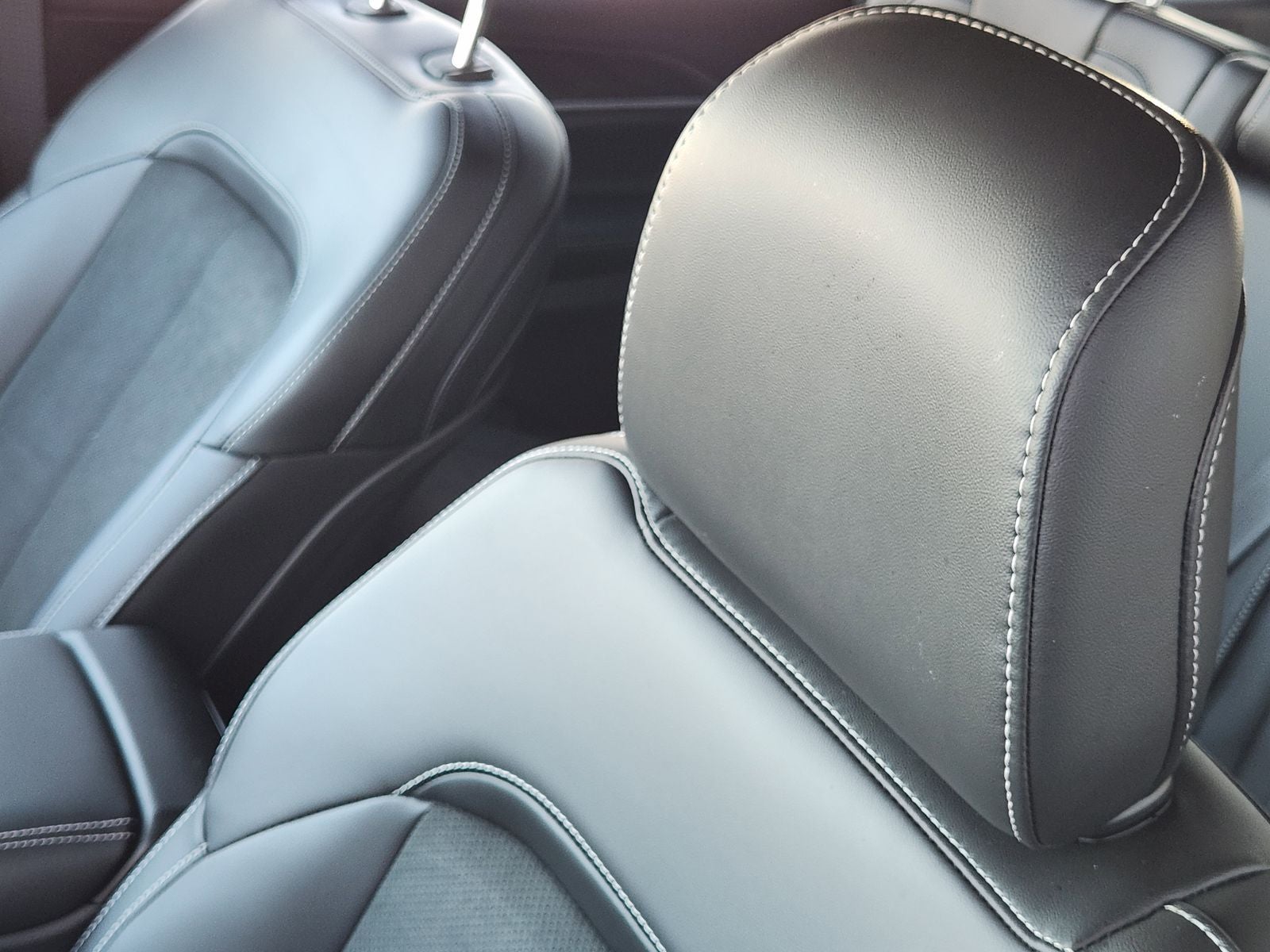 2026 Jeep Grand Cherokee L GRAND CHEROKEE L LAREDO ALTITUDE 4X2