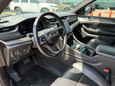 2022 Jeep Grand Cherokee L Overland 4x4