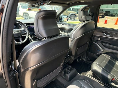 2022 Jeep Grand Cherokee L Overland 4x4