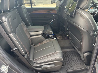 2025 Jeep Grand Cherokee L GRAND CHEROKEE L SUMMIT RESERVE 4X4