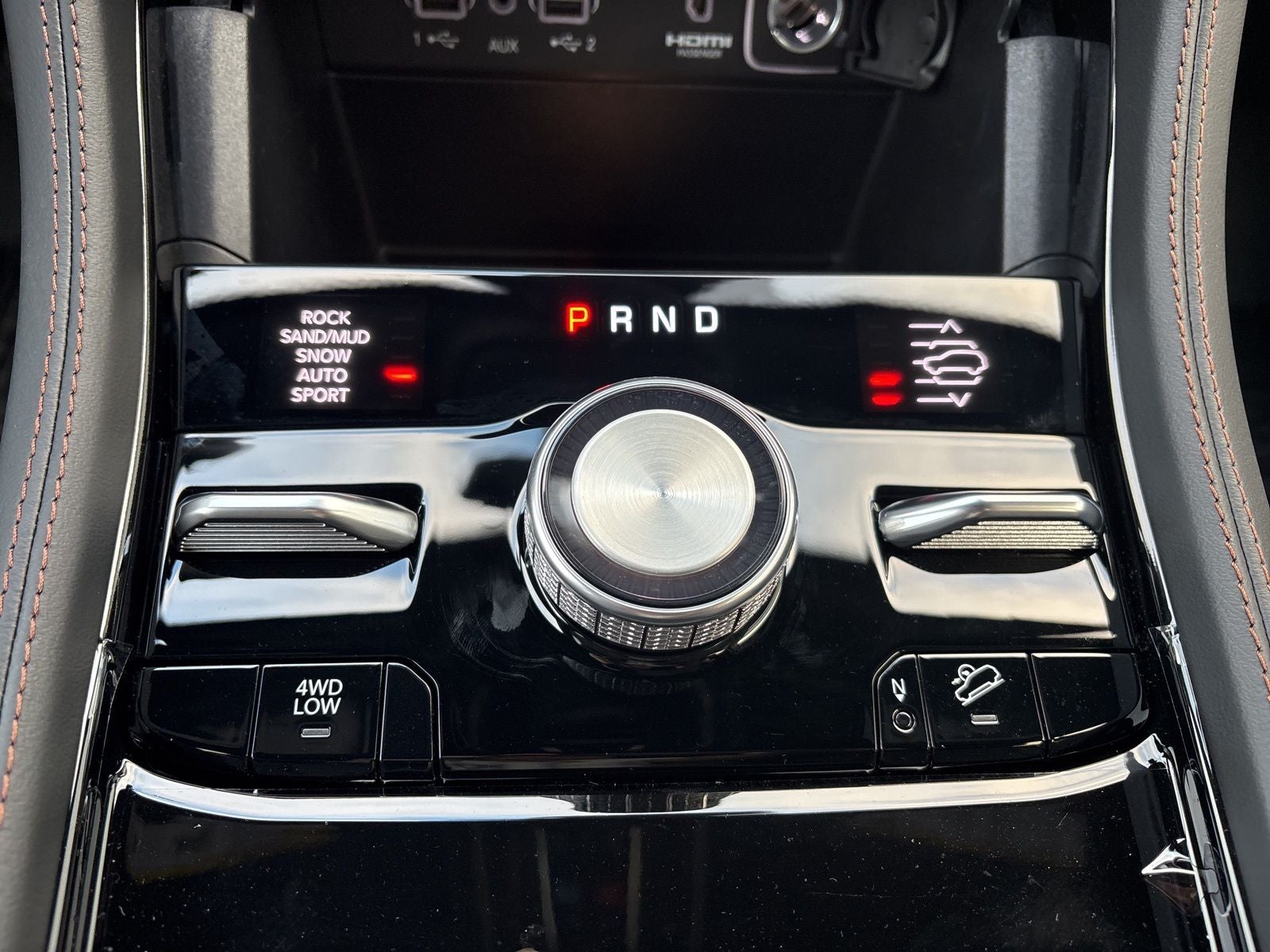 2025 Jeep Grand Cherokee L GRAND CHEROKEE L SUMMIT RESERVE 4X4