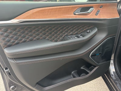 2025 Jeep Grand Cherokee L GRAND CHEROKEE L SUMMIT RESERVE 4X4