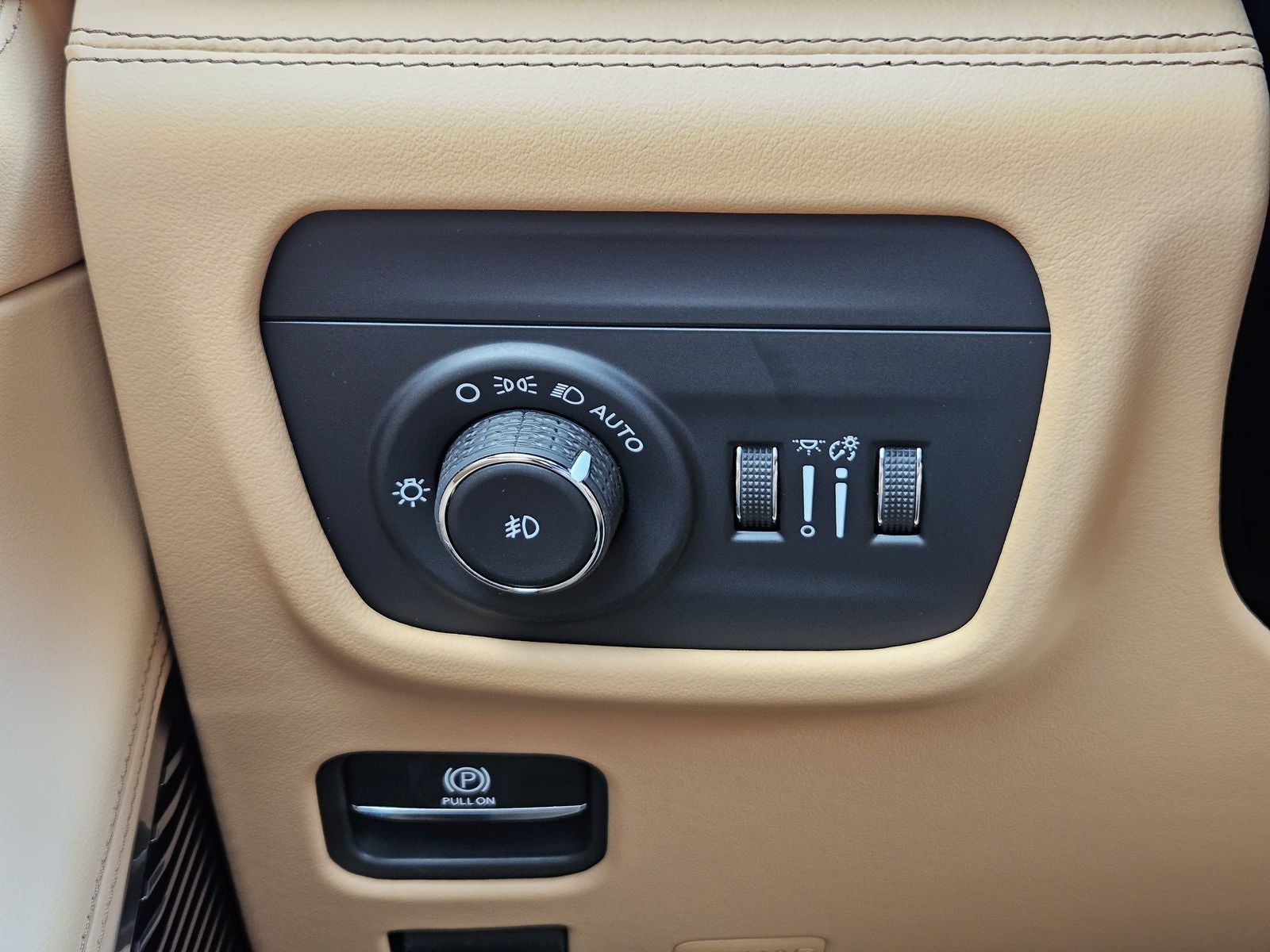 2026 Jeep Grand Cherokee L GRAND CHEROKEE L SUMMIT 4X4