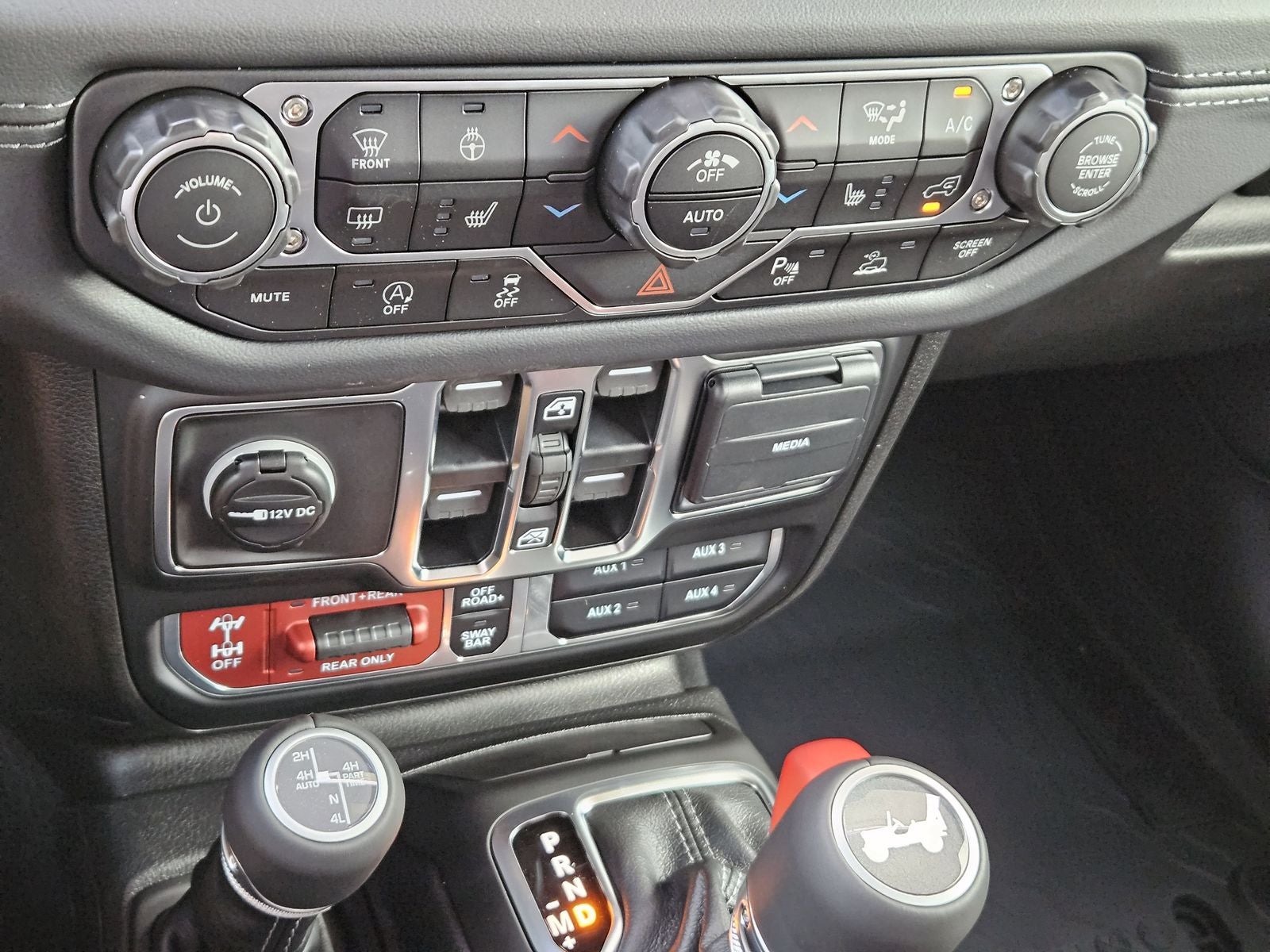 2025 Jeep Wrangler WRANGLER 4-DOOR RUBICON X