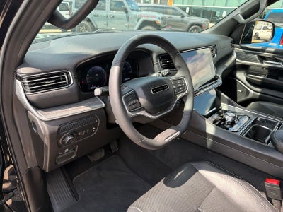 2024 Jeep Wagoneer Series II 4x2