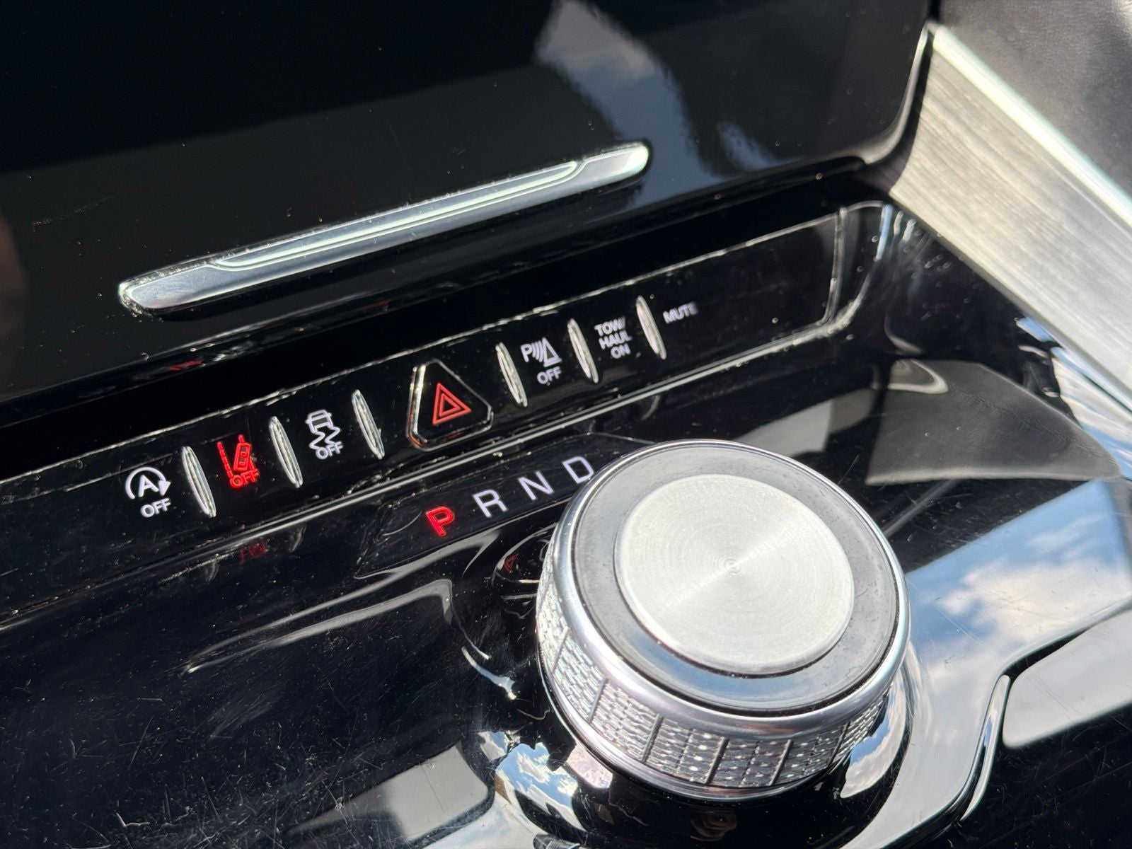 2024 Jeep Wagoneer Series II 4x2