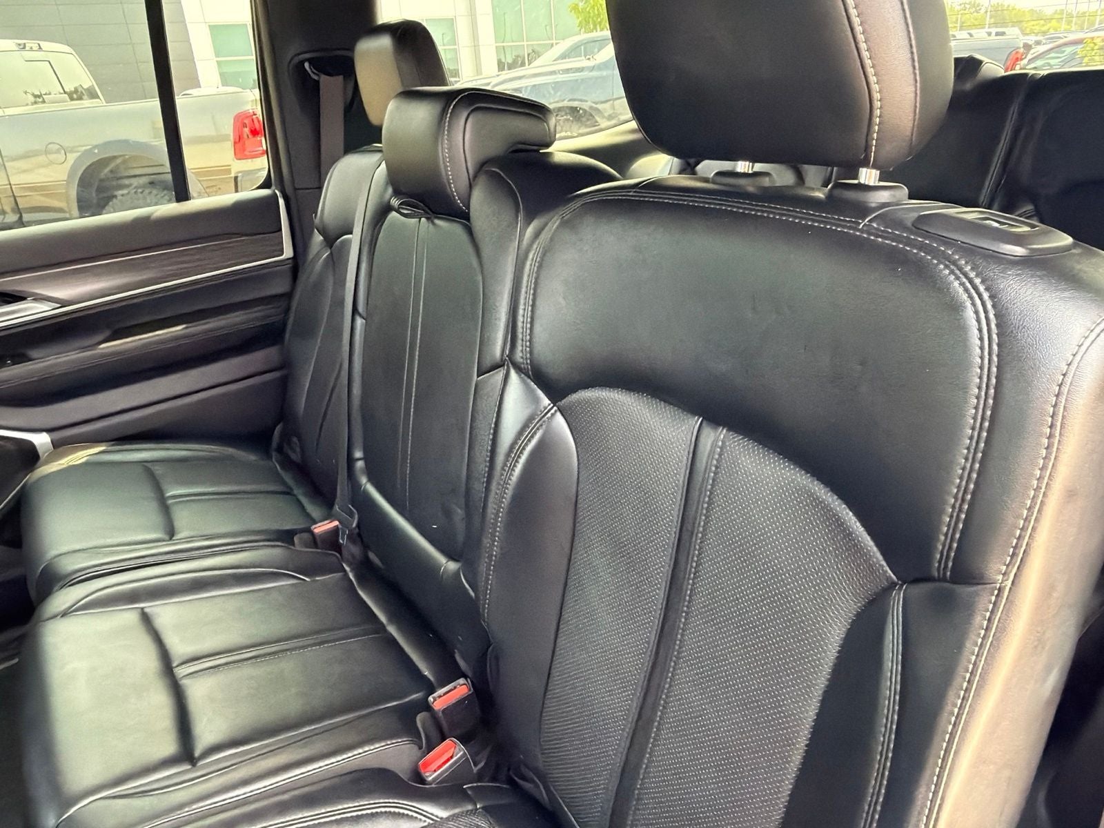2024 Jeep Wagoneer Series II 4x2