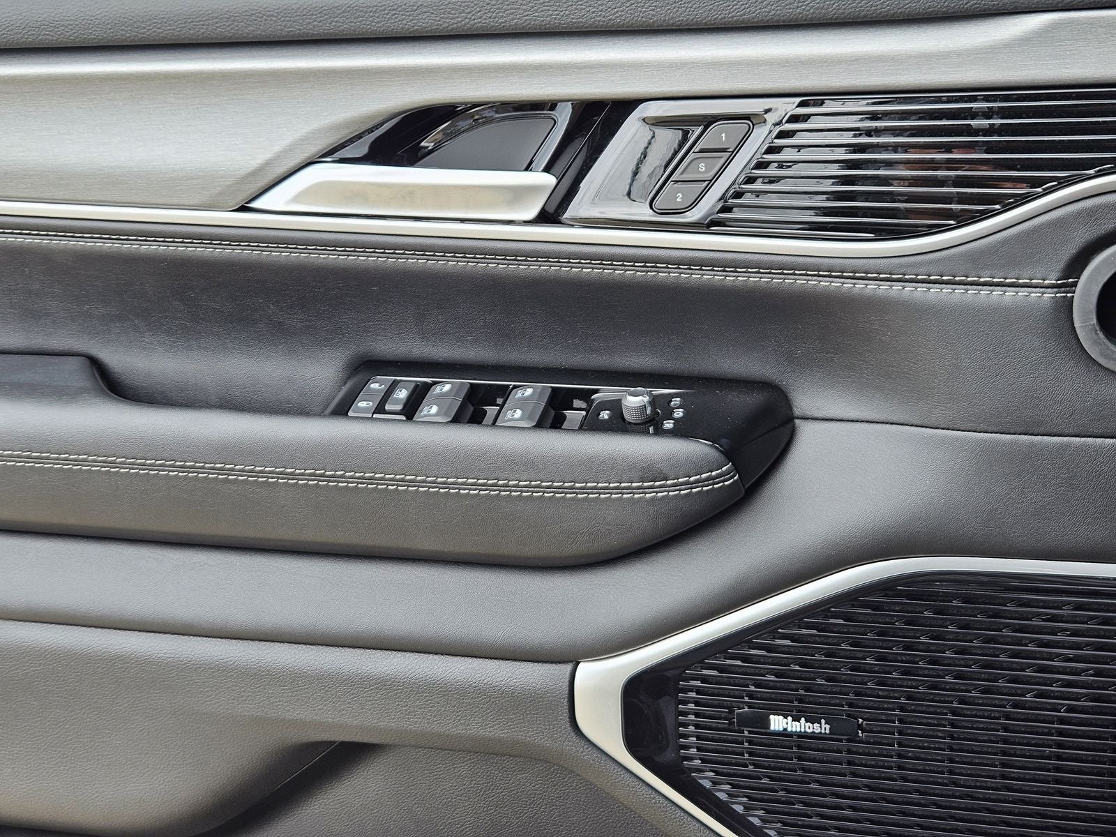 2026 Jeep Grand Wagoneer GRAND WAGONEER LIMITED RESERVE 4X4