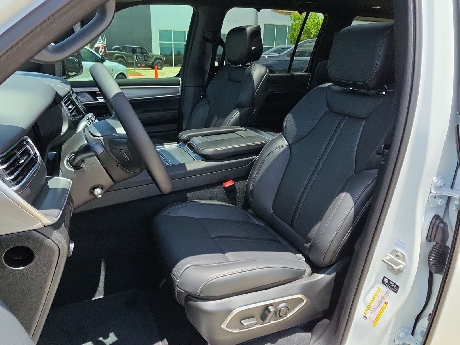 2026 Jeep Grand Wagoneer GRAND WAGONEER LIMITED RESERVE 4X4