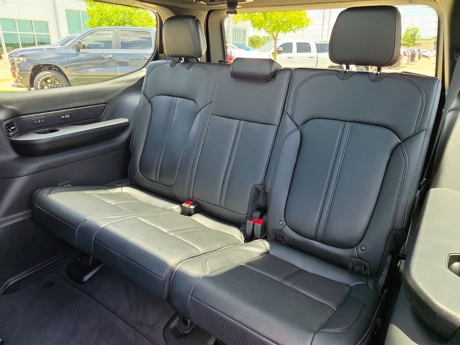 2026 Jeep Grand Wagoneer GRAND WAGONEER LIMITED RESERVE 4X4