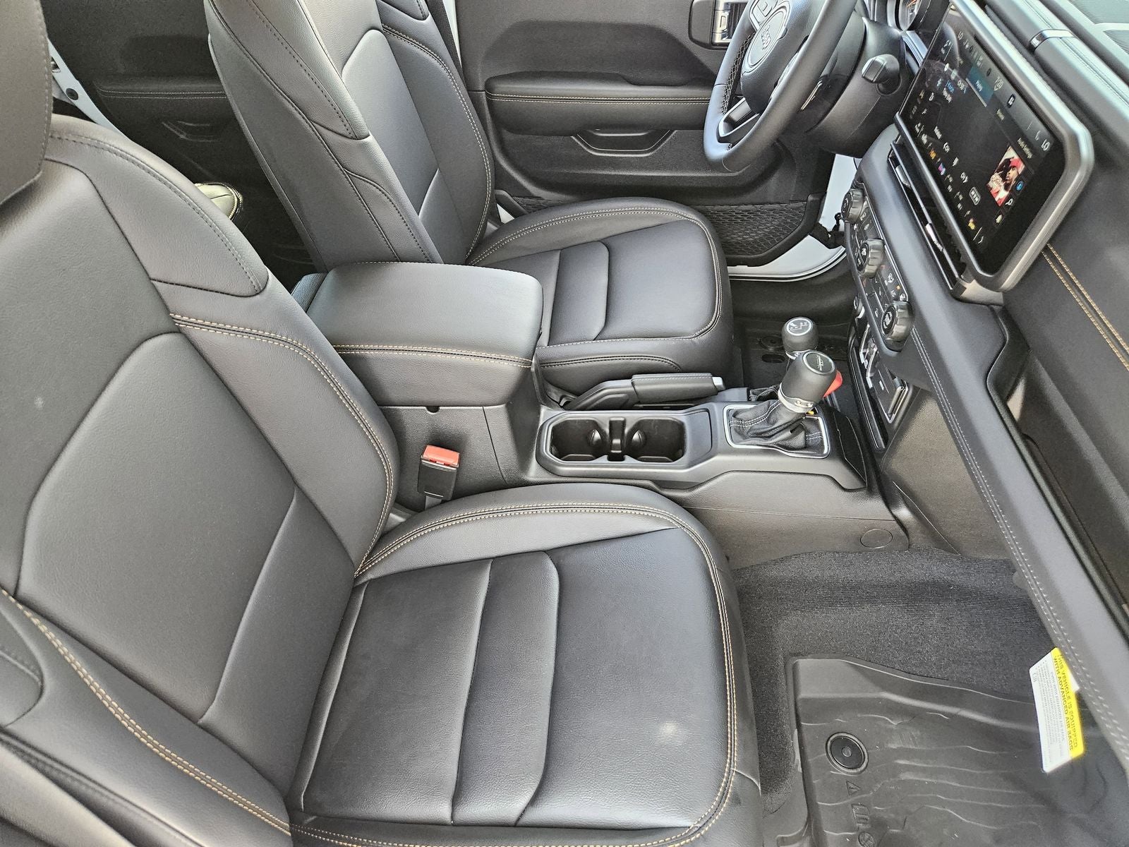 2025 Jeep Gladiator GLADIATOR HIGH TIDE 4X4