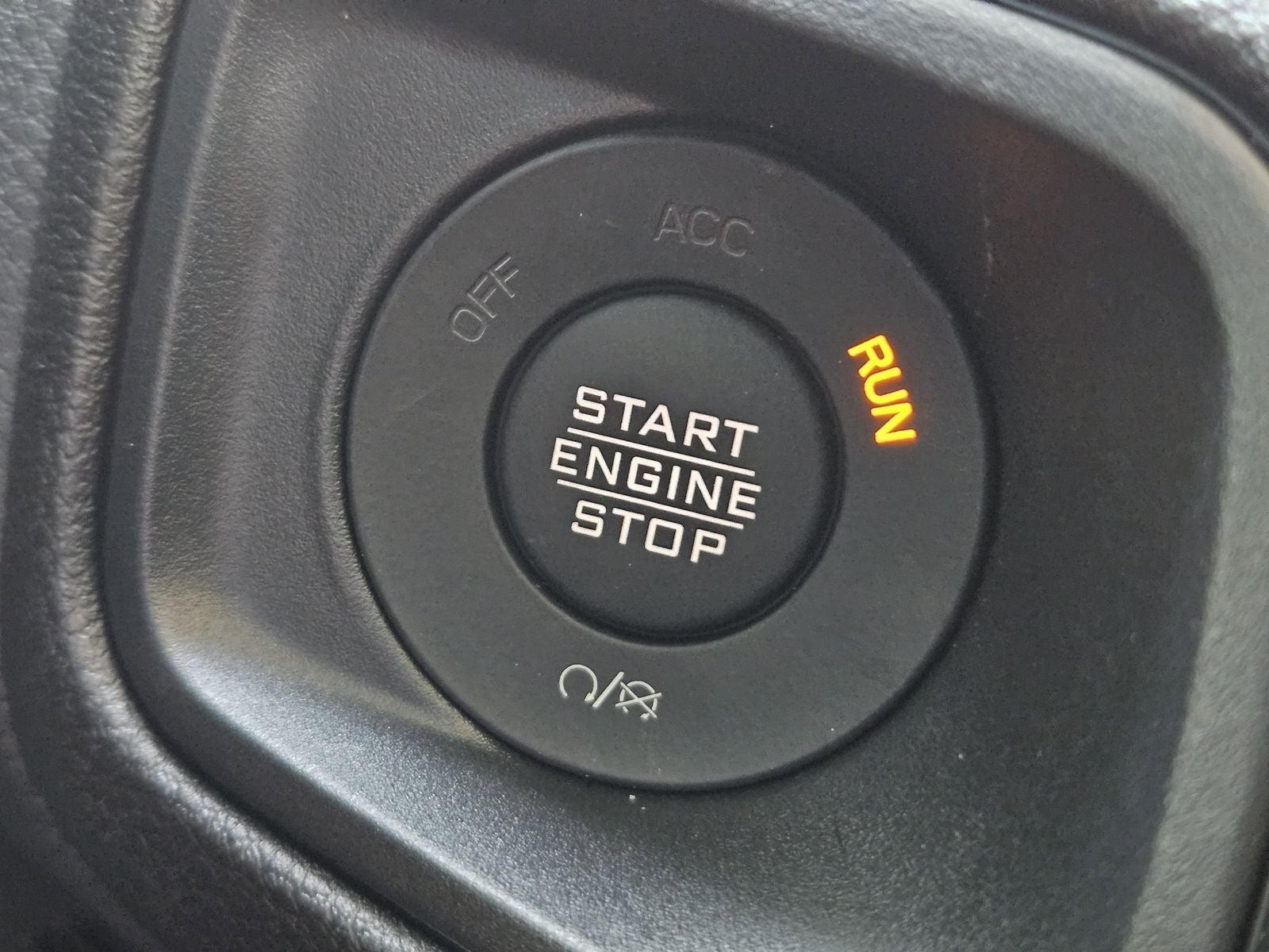 2025 Jeep Gladiator GLADIATOR SPORT S 4X4