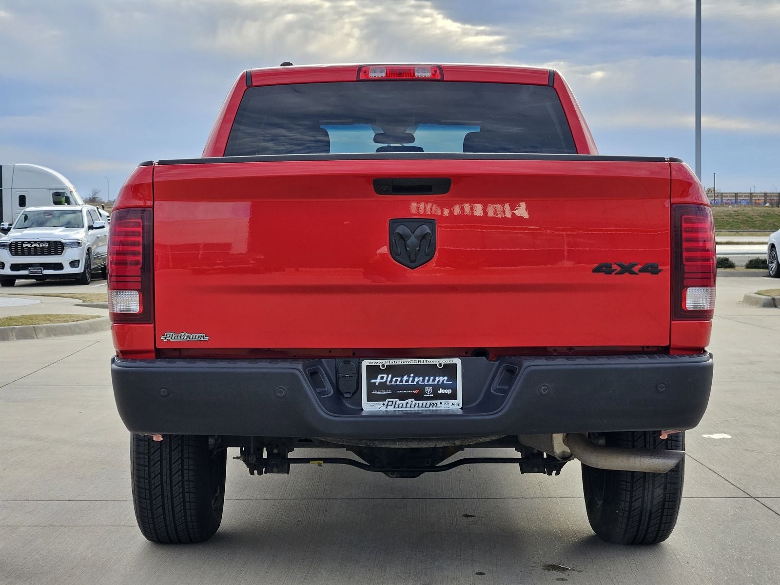 2024 RAM 1500 Classic Warlock Crew Cab 4x4 5'7' Box