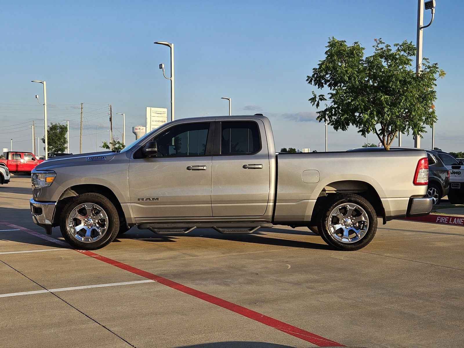 2022 RAM Ram 1500 Lone Star Quad Cab 4x2 6'4' Box